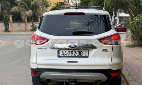 Buy Used Ford Escape White Car in Dakar in Dakar Buy Used Ford Escape White Car in Dakar in Dakar