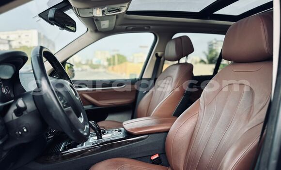 Acheter Import Voiture BMW X5 Noir à Dakar, Dakar Acheter Import Voiture BMW X5 Noir à Dakar, Dakar