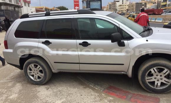 Buy Used Mitsubishi Endeavor Silver Car in Dakar in Dakar Buy Used Mitsubishi Endeavor Silver Car in Dakar in Dakar