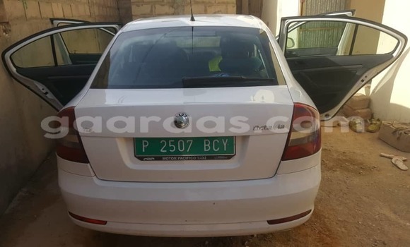 Dieundeu Occasion Skoda Octavia White Auto in Dakar in Dakar Dieundeu Occasion Skoda Octavia White Auto in Dakar in Dakar