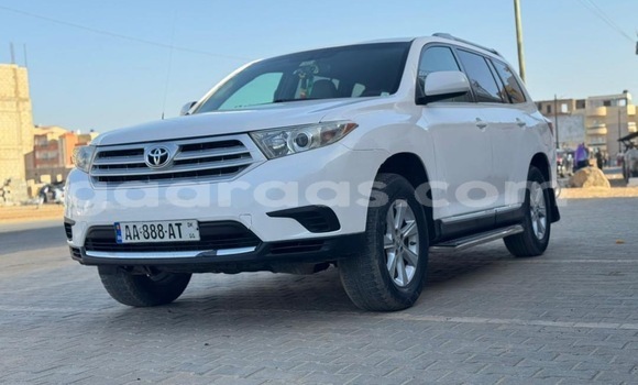 Acheter Occasion Voiture Toyota Highlander Blanc à Dakar, Dakar Acheter Occasion Voiture Toyota Highlander Blanc à Dakar, Dakar