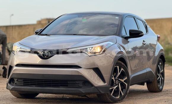 Buy Import Toyota C-HR Silver Car in Dakar in Dakar Buy Import Toyota C-HR Silver Car in Dakar in Dakar