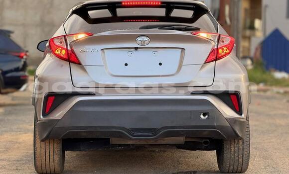 Buy Import Toyota C-HR Silver Car in Dakar in Dakar Buy Import Toyota C-HR Silver Car in Dakar in Dakar