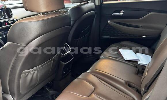 Buy Import Hyundai Santa Fe Silver Car in Dakar in Dakar Buy Import Hyundai Santa Fe Silver Car in Dakar in Dakar