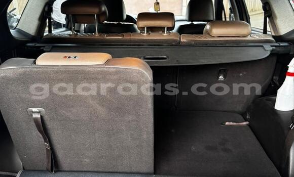 Buy Import Hyundai Santa Fe Silver Car in Dakar in Dakar Buy Import Hyundai Santa Fe Silver Car in Dakar in Dakar