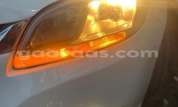 Dieundeu Occasion Chevrolet Malibu White Auto in Dakar in Dakar Dieundeu Occasion Chevrolet Malibu White Auto in Dakar in Dakar