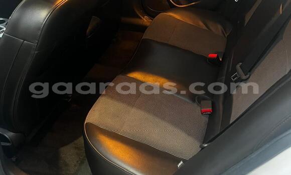 Dieundeu Occasion Chevrolet Malibu White Auto in Dakar in Dakar Dieundeu Occasion Chevrolet Malibu White Auto in Dakar in Dakar