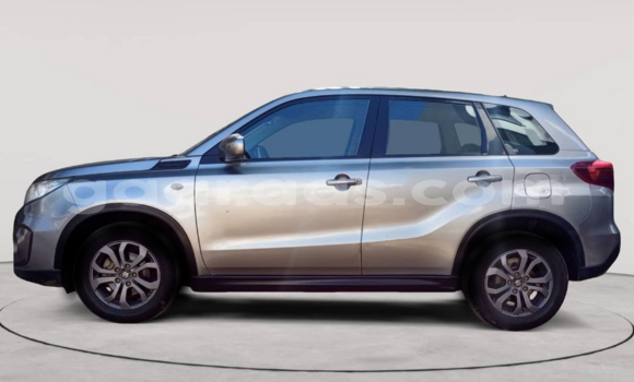 Acheter Occasion Voiture Suzuki Vitara Gris à Dakar, Dakar Acheter Occasion Voiture Suzuki Vitara Gris à Dakar, Dakar