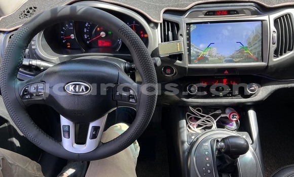 Acheter Occasion Voiture Kia Sportage Blanc à Dakar, Dakar Acheter Occasion Voiture Kia Sportage Blanc à Dakar, Dakar