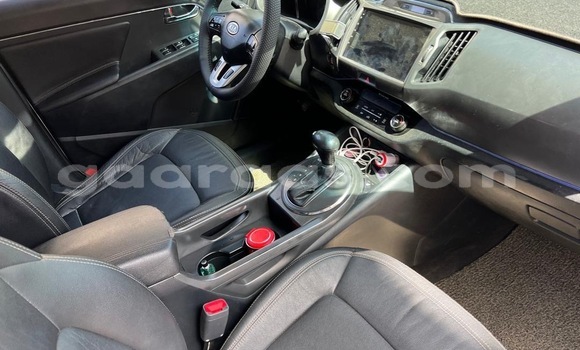 Acheter Occasion Voiture Kia Sportage Blanc à Dakar, Dakar Acheter Occasion Voiture Kia Sportage Blanc à Dakar, Dakar