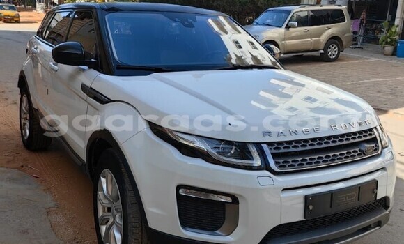 Acheter Occasion Voiture Land Rover Range Rover Evoque Blanc à Dakar, Dakar Acheter Occasion Voiture Land Rover Range Rover Evoque Blanc à Dakar, Dakar