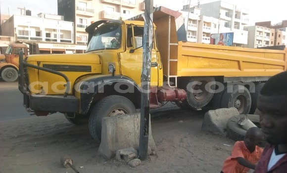 Dieundeu Occasion Renault 17 Beige Auto in Dakar in Dakar Dieundeu Occasion Renault 17 Beige Auto in Dakar in Dakar
