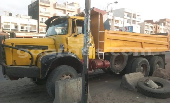 Dieundeu Occasion Renault 17 Beige Auto in Dakar in Dakar Dieundeu Occasion Renault 17 Beige Auto in Dakar in Dakar