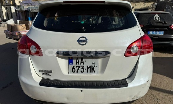 Acheter Occasion Voiture Nissan Rogue Blanc à Dakar, Dakar Acheter Occasion Voiture Nissan Rogue Blanc à Dakar, Dakar