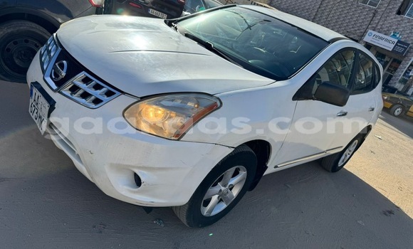 Acheter Occasion Voiture Nissan Rogue Blanc à Dakar, Dakar Acheter Occasion Voiture Nissan Rogue Blanc à Dakar, Dakar