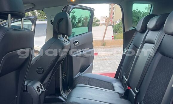 Buy Import Peugeot 3008 Black Car in Dakar in Dakar Buy Import Peugeot 3008 Black Car in Dakar in Dakar