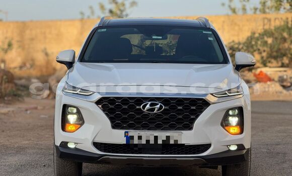 Acheter Import Voiture Hyundai Santa Fe Blanc à Dakar, Dakar