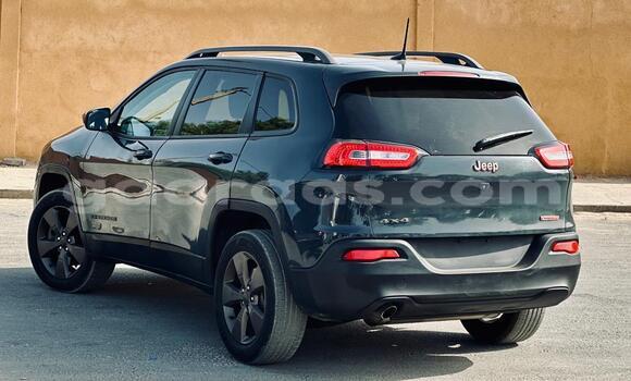 Dieundeu Occasion Jeep Cherokee Black Auto in Dakar in Dakar Dieundeu Occasion Jeep Cherokee Black Auto in Dakar in Dakar