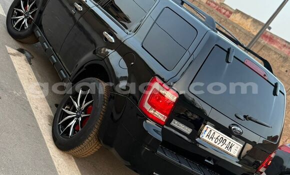 Acheter Occasion Voiture Ford Escape Noir à Dakar, Dakar Acheter Occasion Voiture Ford Escape Noir à Dakar, Dakar