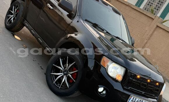 Acheter Occasion Voiture Ford Escape Noir à Dakar, Dakar Acheter Occasion Voiture Ford Escape Noir à Dakar, Dakar