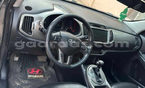 Buy Used Kia Sportage Silver Car in Dakar in Dakar Buy Used Kia Sportage Silver Car in Dakar in Dakar