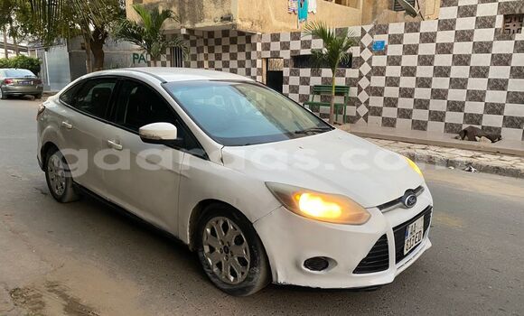 Acheter Occasion Voiture Ford Focus Blanc à Dakar, Dakar Acheter Occasion Voiture Ford Focus Blanc à Dakar, Dakar