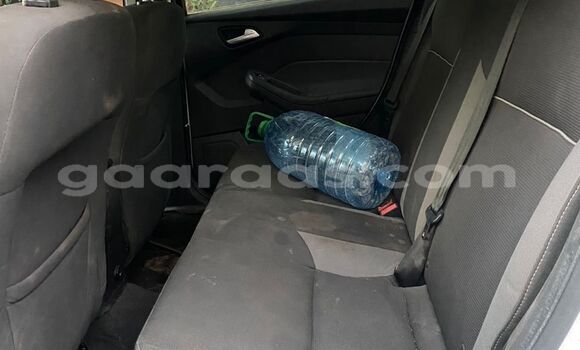 Acheter Occasion Voiture Ford Focus Blanc à Dakar, Dakar Acheter Occasion Voiture Ford Focus Blanc à Dakar, Dakar