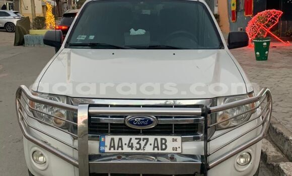 Acheter Occasion Voiture Ford Escape Blanc à Dakar, Dakar