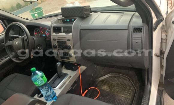 Dieundeu Occasion Ford Escape White Auto in Dakar in Dakar Dieundeu Occasion Ford Escape White Auto in Dakar in Dakar