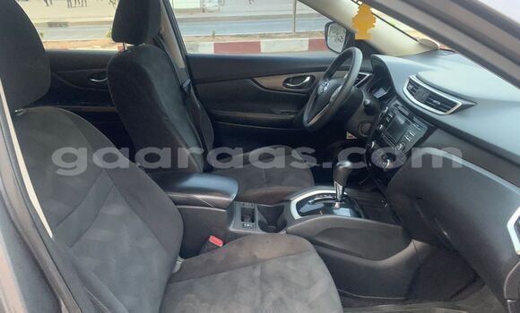 Dieundeu Occasion Nissan Rogue Beige Auto in Dakar in Dakar Dieundeu Occasion Nissan Rogue Beige Auto in Dakar in Dakar