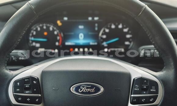 Buy Import Ford Explorer White Car in Dakar in Dakar Buy Import Ford Explorer White Car in Dakar in Dakar