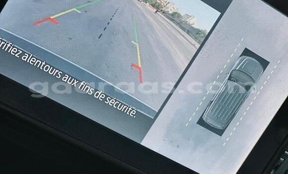 Buy Import Ford Explorer White Car in Dakar in Dakar Buy Import Ford Explorer White Car in Dakar in Dakar