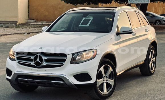 Dieundeu Imported Mercedes-Benz GLC 250D White Auto in Dakar in Dakar Dieundeu Imported Mercedes-Benz GLC 250D White Auto in Dakar in Dakar