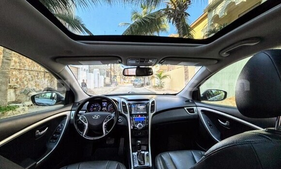 Buy Used Hyundai Elantra Other Car in Dakar in Dakar Buy Used Hyundai Elantra Other Car in Dakar in Dakar