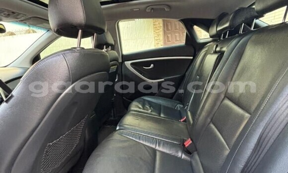 Buy Used Hyundai Elantra Other Car in Dakar in Dakar Buy Used Hyundai Elantra Other Car in Dakar in Dakar