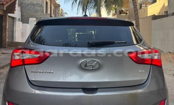 Buy Used Hyundai Elantra Other Car in Dakar in Dakar Buy Used Hyundai Elantra Other Car in Dakar in Dakar