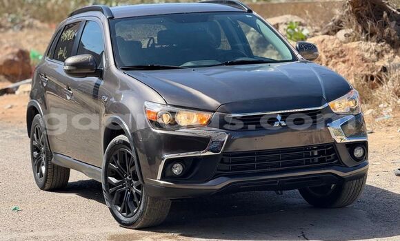 Buy Import Mitsubishi Outlander Silver Car in Dakar in Dakar Buy Import Mitsubishi Outlander Silver Car in Dakar in Dakar