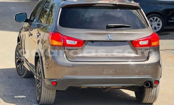 Buy Import Mitsubishi Outlander Silver Car in Dakar in Dakar Buy Import Mitsubishi Outlander Silver Car in Dakar in Dakar