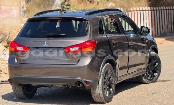 Buy Import Mitsubishi Outlander Silver Car in Dakar in Dakar Buy Import Mitsubishi Outlander Silver Car in Dakar in Dakar