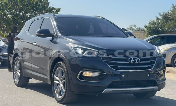 Buy Import Hyundai Santa Fe Silver Car in Dakar in Dakar Buy Import Hyundai Santa Fe Silver Car in Dakar in Dakar