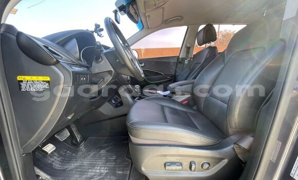 Buy Import Hyundai Santa Fe Silver Car in Dakar in Dakar Buy Import Hyundai Santa Fe Silver Car in Dakar in Dakar