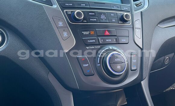 Buy Import Hyundai Santa Fe Silver Car in Dakar in Dakar Buy Import Hyundai Santa Fe Silver Car in Dakar in Dakar