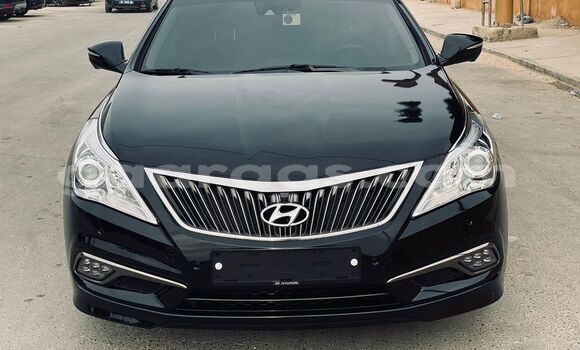 Acheter Import Voiture Hyundai Grandeur Noir à Dakar, Dakar