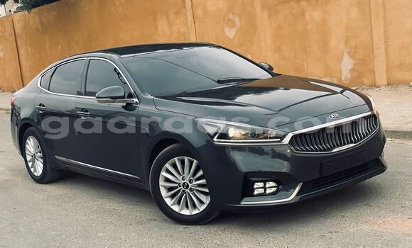 Acheter Import Voiture Kia K7 Noir à Dakar, Dakar Acheter Import Voiture Kia K7 Noir à Dakar, Dakar