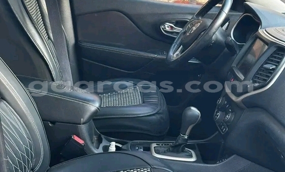 Dieundeu Occasion Jeep Cherokee Black Auto in Dakar in Dakar