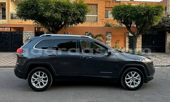 Acheter Occasion Voiture Jeep Cherokee Noir à Dakar, Dakar Acheter Occasion Voiture Jeep Cherokee Noir à Dakar, Dakar