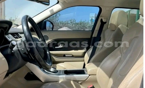 Acheter Occasion Voiture Range Rover Evoque Blanc à Dakar, Dakar Acheter Occasion Voiture Range Rover Evoque Blanc à Dakar, Dakar