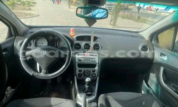 Buy Used Peugeot 308 White Car in Dakar in Dakar Buy Used Peugeot 308 White Car in Dakar in Dakar