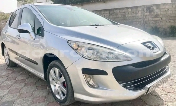 Buy Used Peugeot 308 White Car in Dakar in Dakar Buy Used Peugeot 308 White Car in Dakar in Dakar
