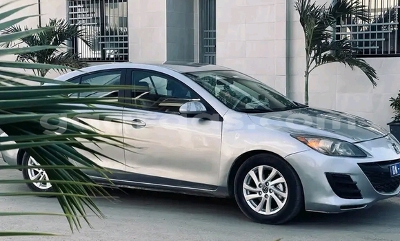 Dieundeu Occasion Mazda 3 White Auto in Dakar in Dakar Dieundeu Occasion Mazda 3 White Auto in Dakar in Dakar